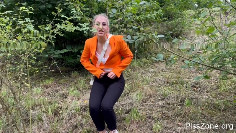 Real Time Piss - Omg… my very first piss video… did anyone see me?? 2025, TamyTiger, self pee
