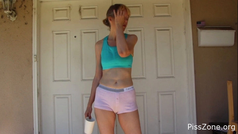 with private girl Jamie Foster - Pissed My Shorts. Cutecougar 170 MB, MPEG-4, 2025