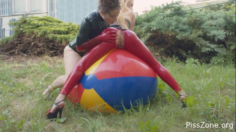 No Toilet Needed - latex girls piss on beach ball 2025, lolicoon, pee joy