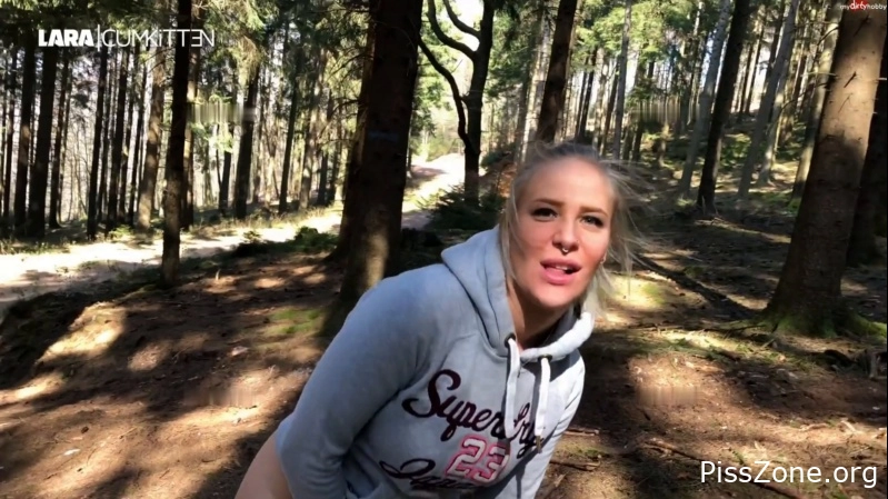 Wet Girl Doing It Short PISS and WIXX break VOYEUR, are you watching me Lara, (MPEG-4/2025) 135 MB, pee kink