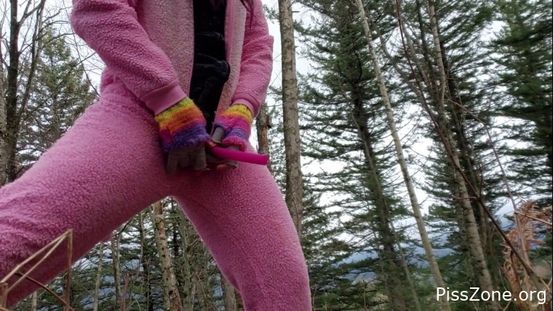 Soaked In Lust - Furry Kitten Play In Her Natural Environment 2025, Nerdy Faery, pee push