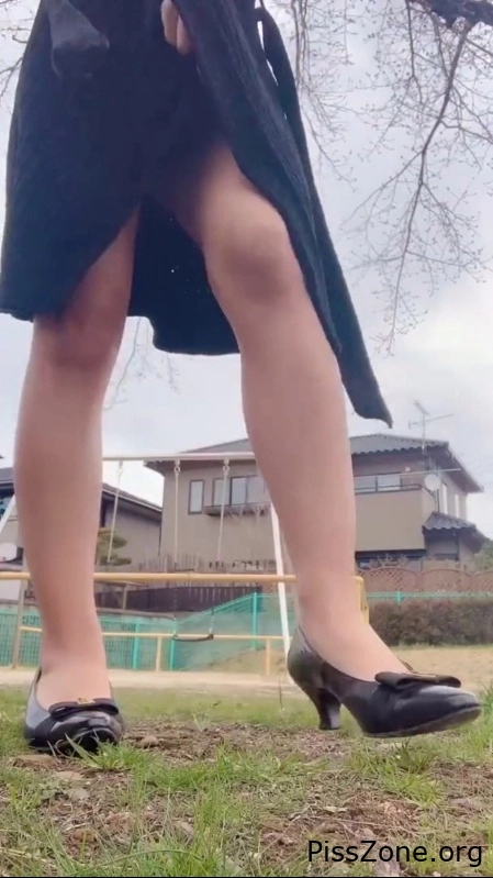 with lovely cutie Naomiii Channel - Japan Girl Pissing 127 MB, MPEG-4, 2025