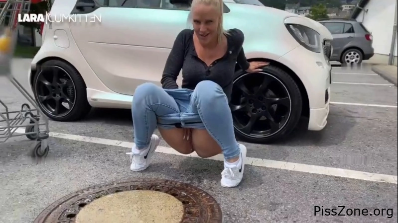 Hot Toilet Use Endless golden piss. Best Of Piss 2021 Lara, (MPEG-4/2025) 322 MB, pee drift