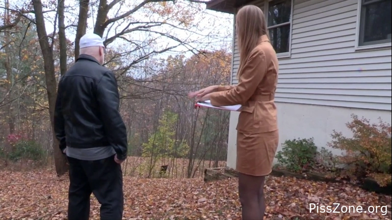 Wet Lust Flood The Russian Realtor Vika, (MPEG-4/2025) 1.01 GB, pee mood