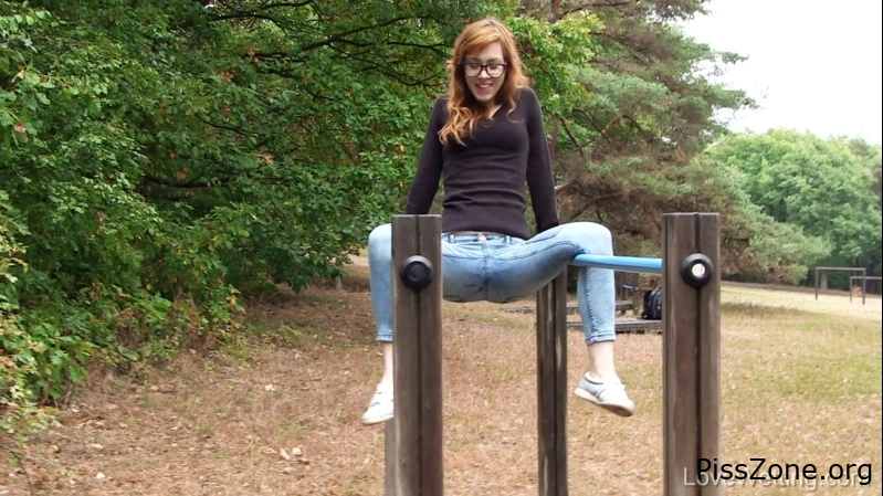 with spicy kitten Foxy Sanie - Spread Your Legs 623 MB, MPEG-4, 2025