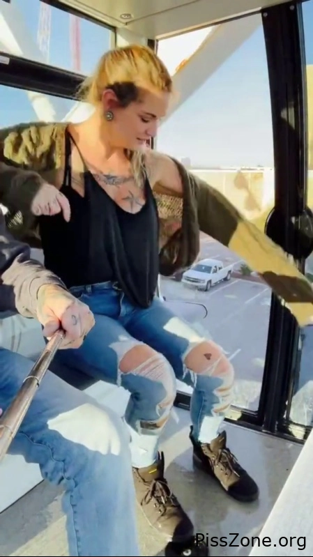 Toilet Mistress Cam Stuck In Public And Really Had To Pee, (MPEG-4/2025) 189 MB, love pissing