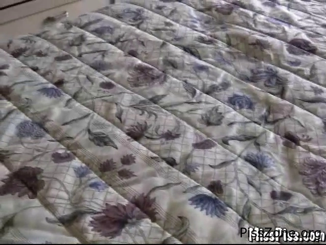 Wet & Ready Hotel Pee Fun In Frisco, (MPEG-4/2025) 127 MB, flick pee