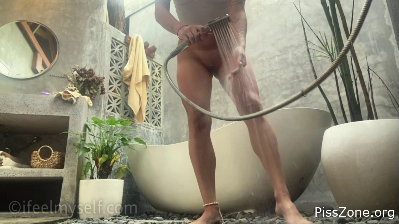 Just Streamed - Pee Break 0265 Ifeelmyself 2025, Jenni A, piss trigger