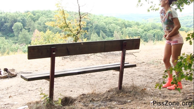 Fetish Flow - Vanda9 2025, Pissing With Vanda, pee love