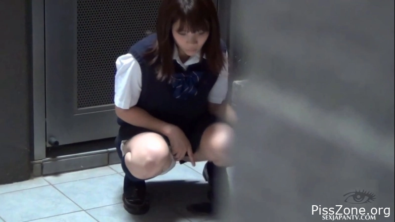 Stream or Die Japanese Spy City Pissing 2, (MPEG-4/2025) 326 MB, piss sub